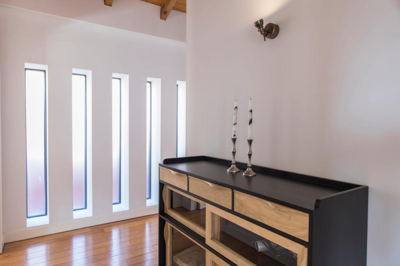 Bairro Alto Stunning Flat With Balcony By Lovelystay Lisboa Kültér fotó