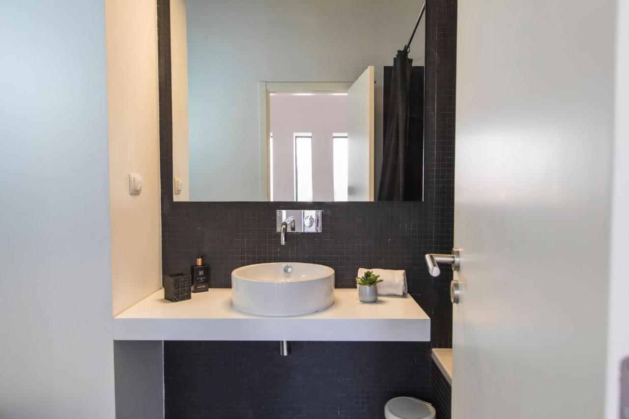 Bairro Alto Stunning Flat With Balcony By Lovelystay Lisboa Kültér fotó