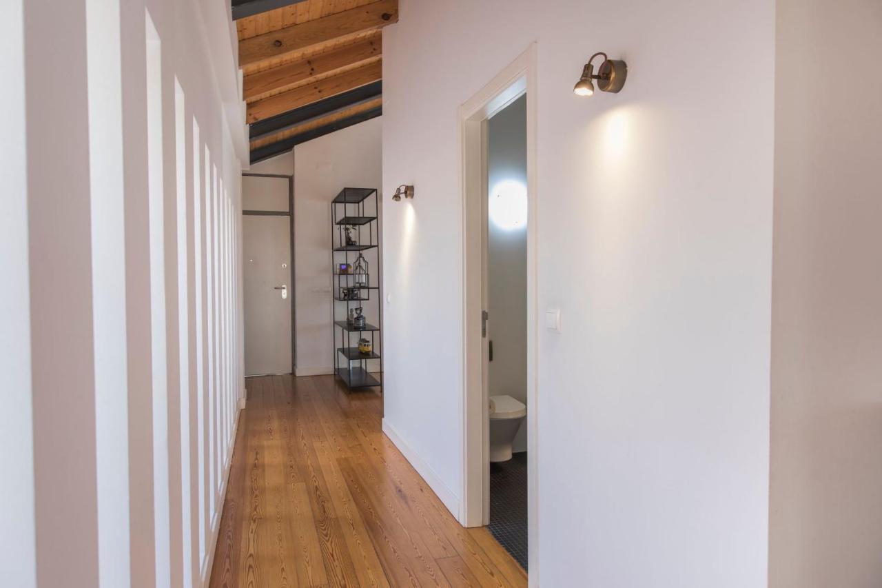 Bairro Alto Stunning Flat With Balcony By Lovelystay Lisboa Kültér fotó